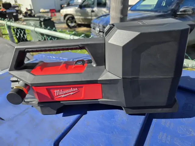 M18 jobsite fan