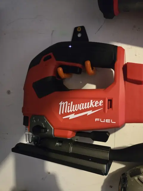 M18 FUEL jig saw on the wall