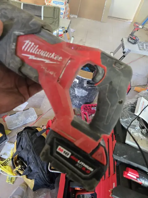M18 FUEL SDS-Plus rotary hammer