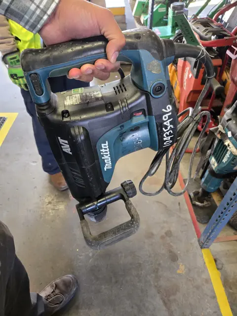 Makita demolition hammer
