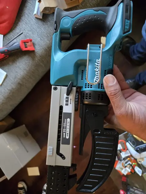 Makita drywall screwgun