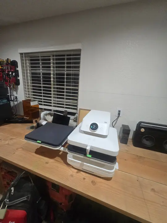 xTool auto heat press with dual station
