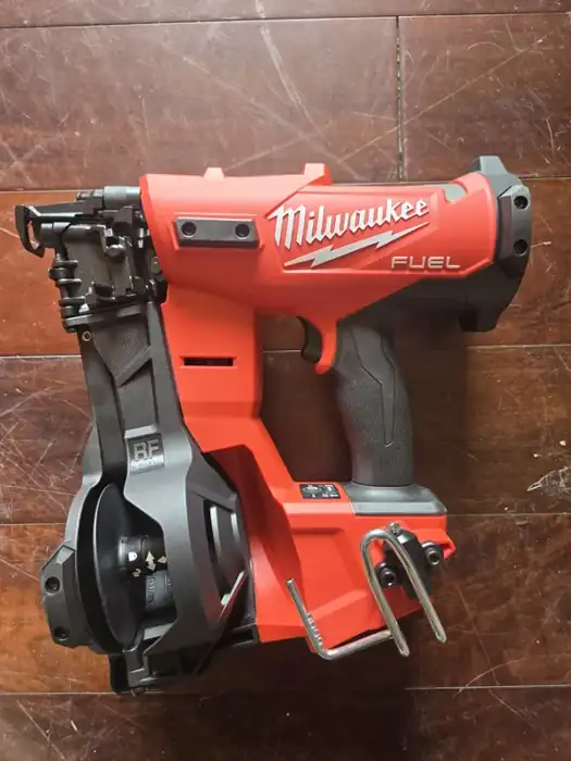Milwaukee roofing nailer