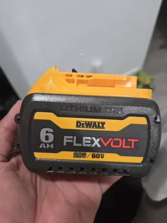 DeWalt FLEXVOLT 6Ah battery