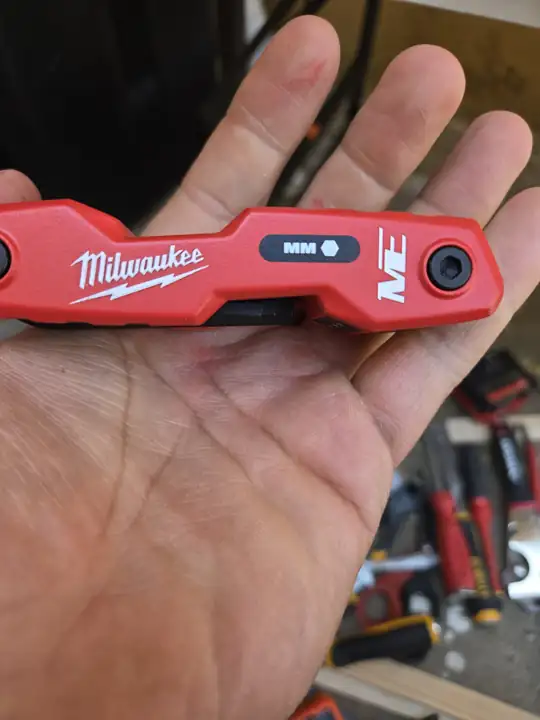Milwaukee folding hex keys