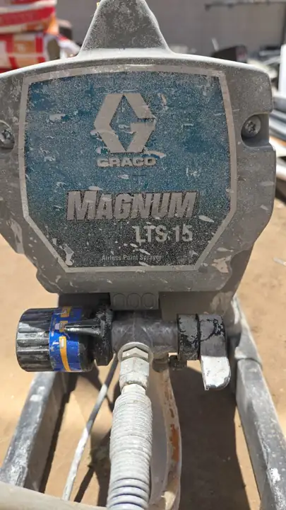 Graco Magnum LTS 15 paint sprayer, well used