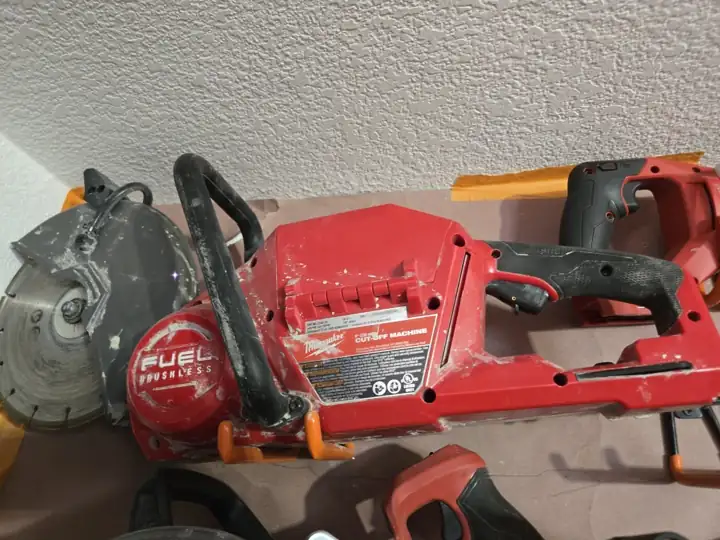 M18 FUEL 9in cut-off saw with diamond blade