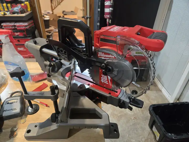 M18 FUEL 7-1/4in dual-bevel sliding miter saw on its stand