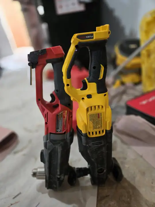 Right-angle drills side by side